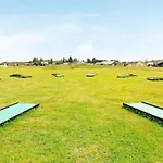 4 Star In Сasa de vacaciones Brovst