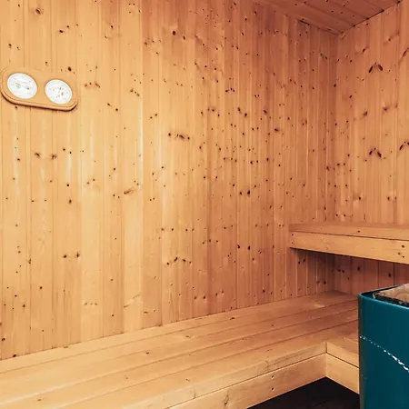 4 Star In Semesterbostad Brovst